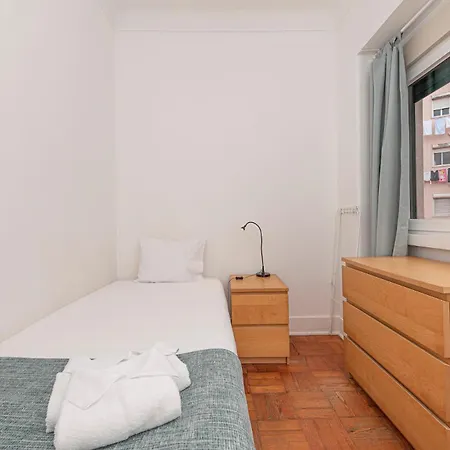 Apartment Houze_central Lisbon, 4 Flat W/ Zoo View Lisbon